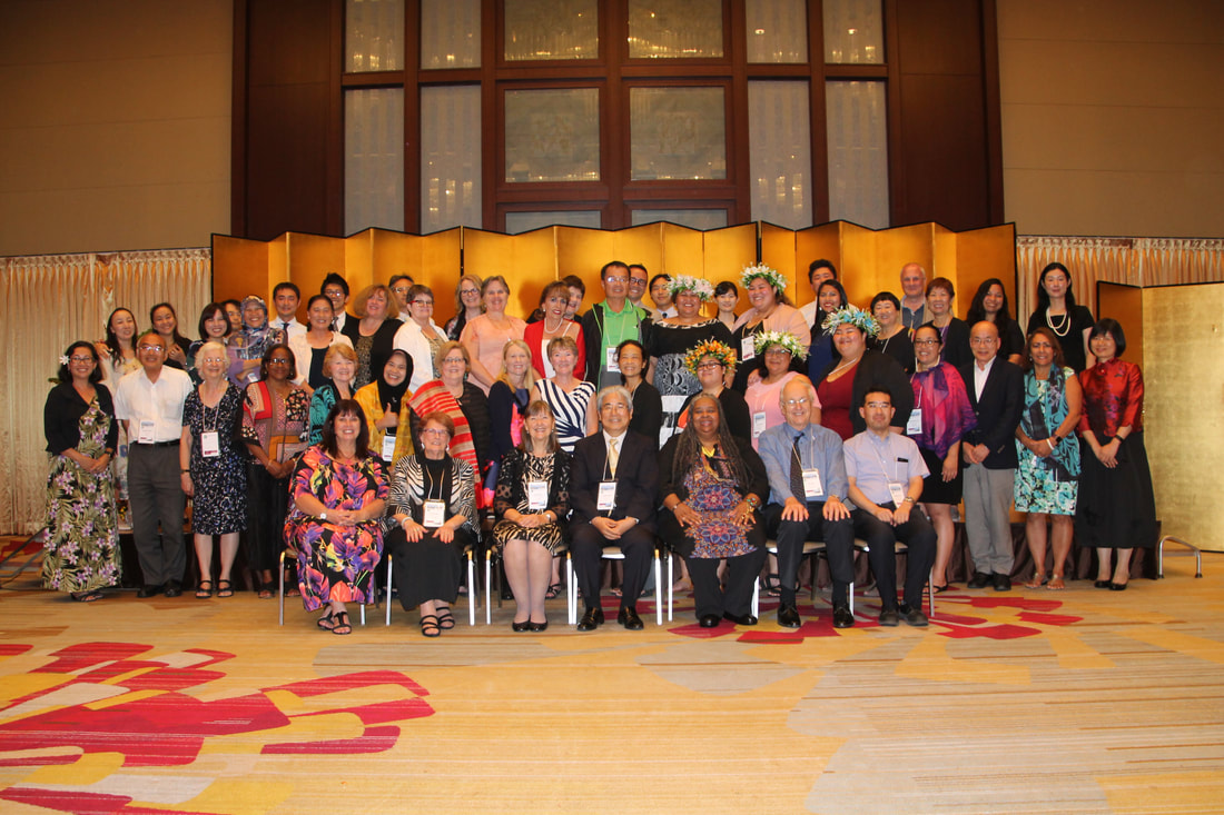 Group picture in Hiroshima, Japan at the 2017 conference